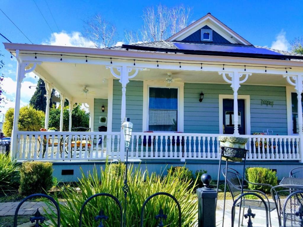 Abbey House Inn (Adults Only) Winters Bagian luar foto